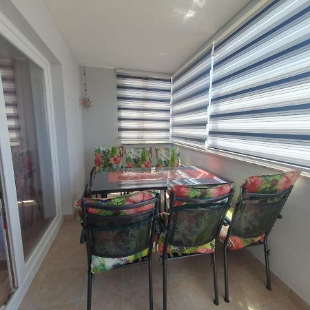 Apartman Jaca Apartamento Livno Exterior foto